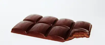 Ile kalorii ma czekolada? Gorzka, mleczna, biała