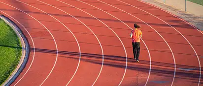 Ćwiczenia nóg dla seniorów: Poradnik i plan