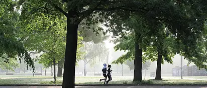 Jak ubrać się na letni jogging: porady